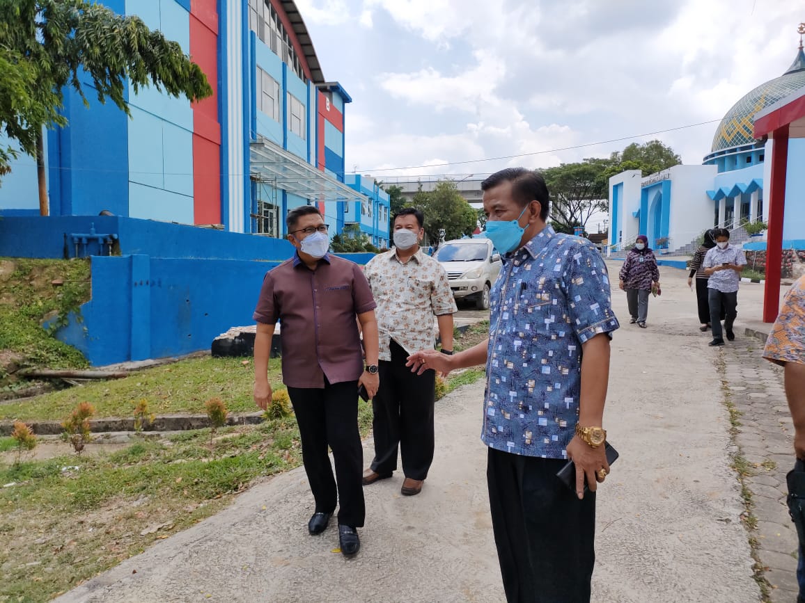 Direktorat GTK Dikmensus melihat persiapan pelaksanaan Uji Kompetensi calon ASN PPPK Guru di SMKN 2 Palembang