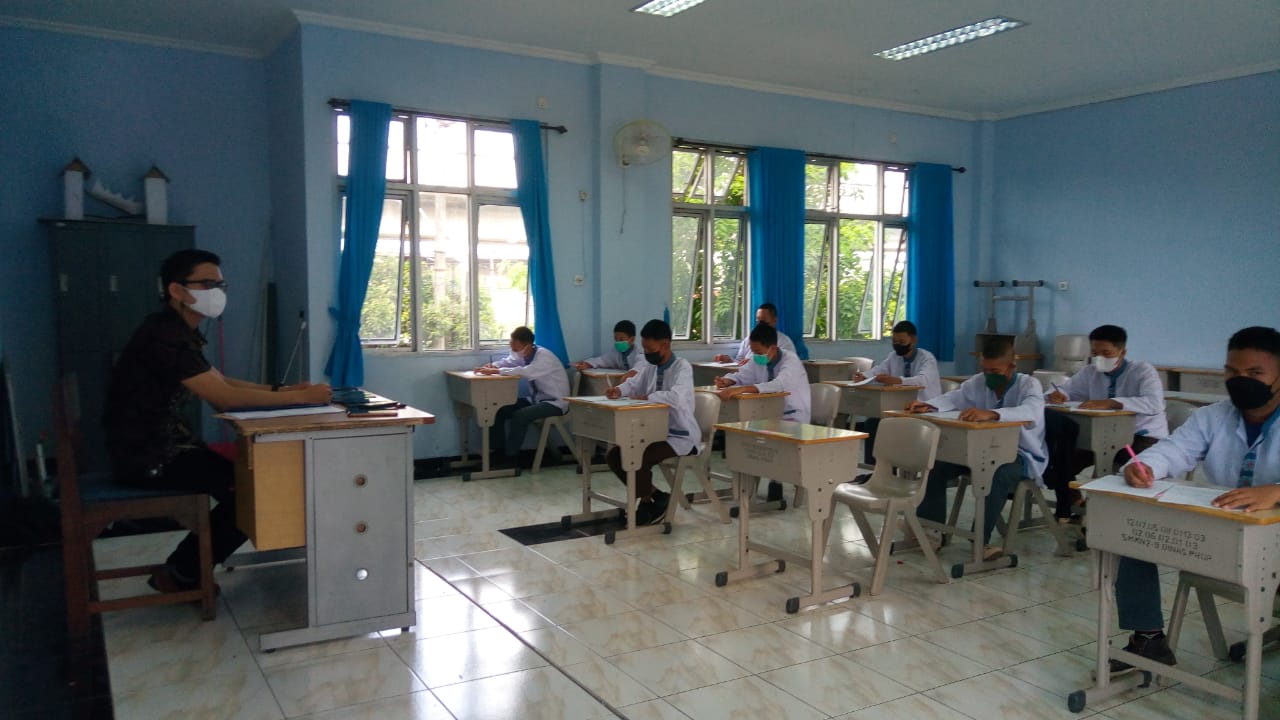 Pelaksanaan Ujian Akhir Semester Ganjil Sekolah Menengah Kejuruan Negeri 2 Palembang (Hari ke-5)