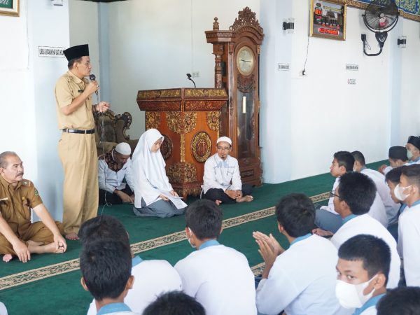 Pembukaan Pesantren Ramadhan Siswa/Siswi SMK Negeri 2 Palembang
