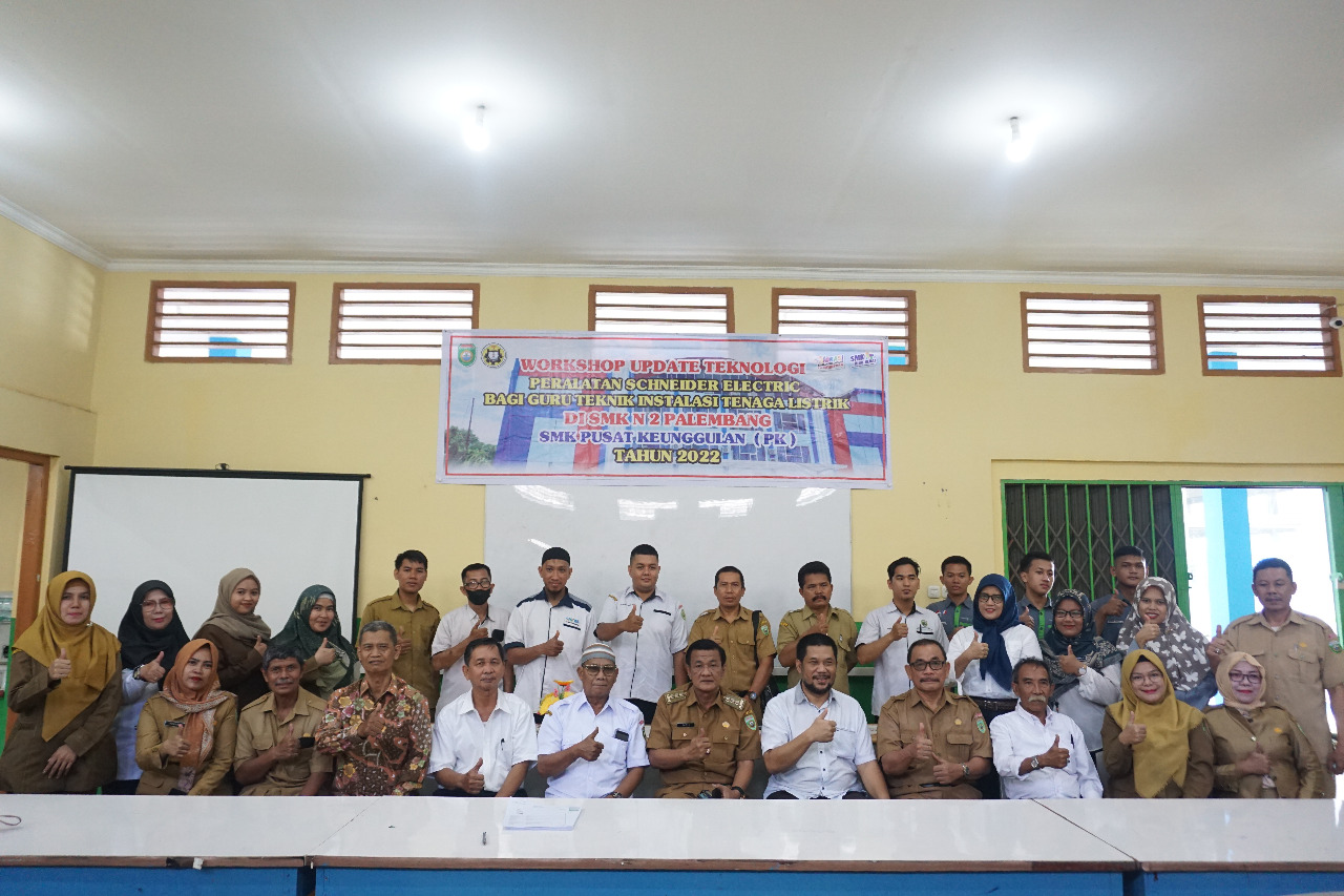 Workshop Update Teknologi Peralatan Schneider Electric bagi Guru Teknik Instalasi Tenaga Listrik (TITL) Sekota Palembang