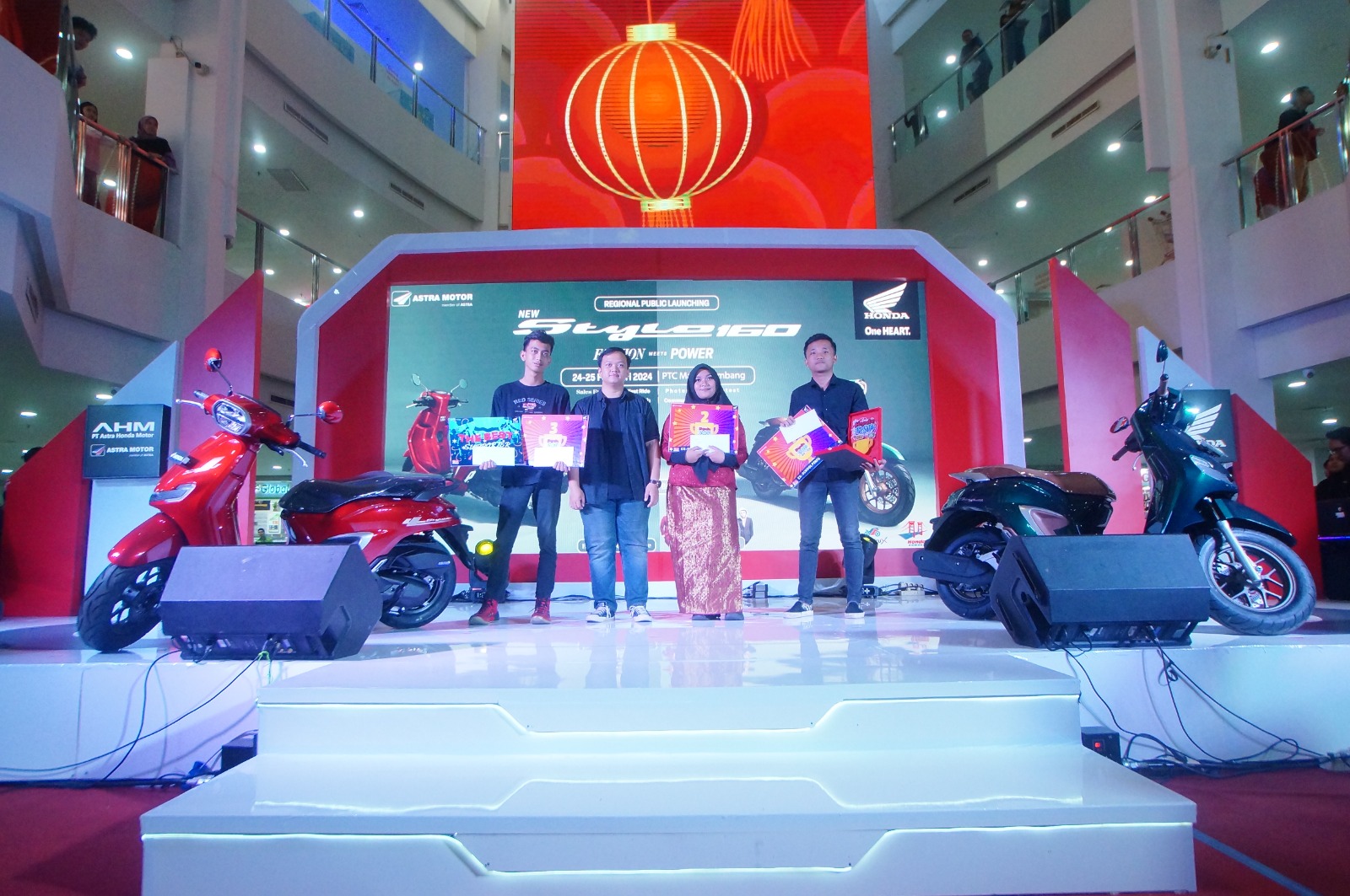 Band SMK Negeri 2 Palembang Raih Juara pada Event Honda Fest Excool Competition 2024 dan Lauching Honda New Stylo 160. Band SMK Negeri 2 Palembang Raih Juara pada Event Honda Fest Excool Competition 2024 dan Lauching Honda New Stylo 160.