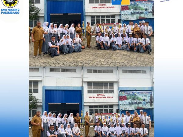 Upacara Bendera rutin SMKN 2 Palembang dan pemberian penghargaan kepada Siswa/i berprestasi April 2026.