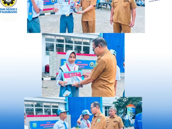 SENIN SEMANGAT! 🔥 Upacara bendera hari ini lebih spesial karena ada pemberian penghargaan untuk ATLET-ATLET HEBAT SMKN 2 PALEMBANG!